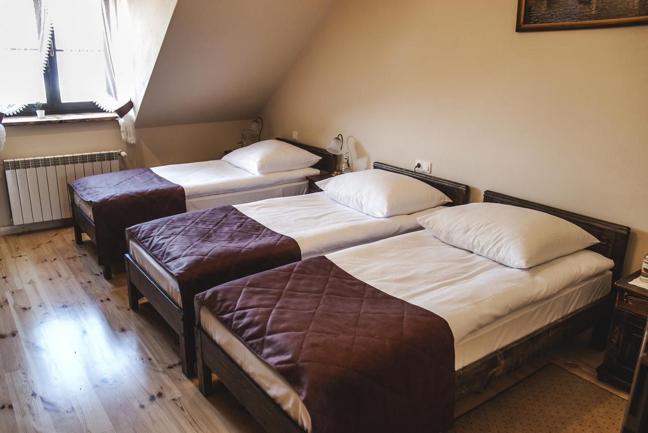 Hotel Pod Kogutkiem Krzywaczka المظهر الخارجي الصورة